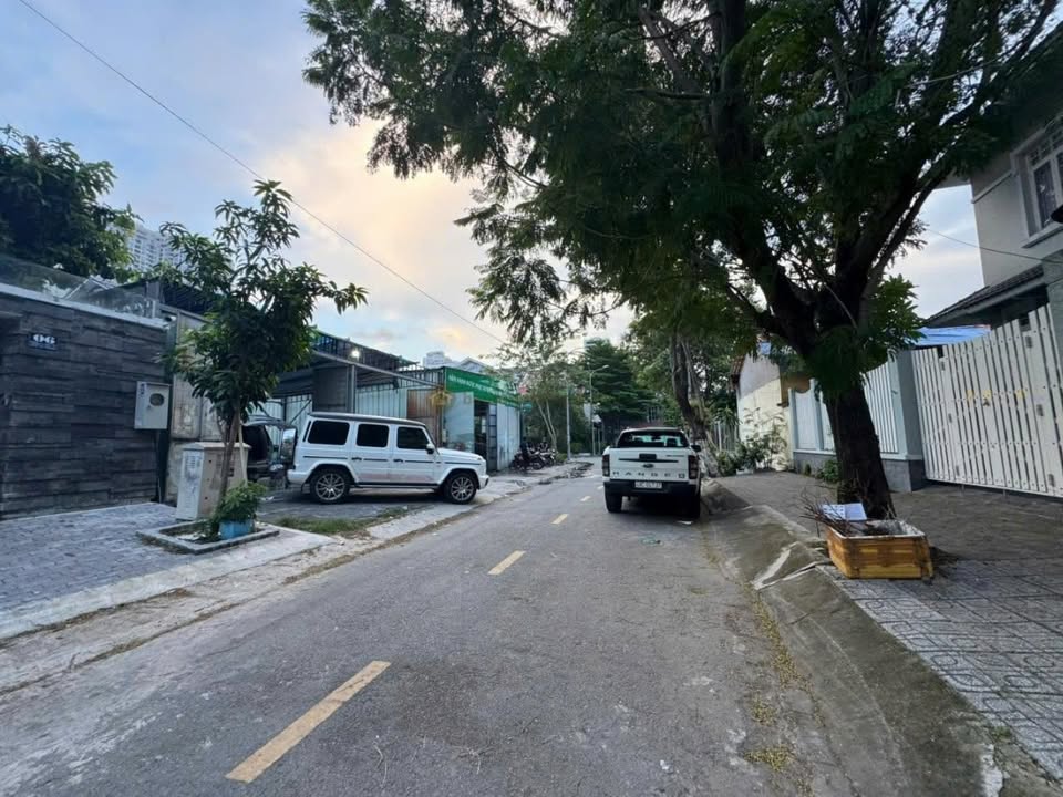 Nhà mặt tiền đường Số 18, An Phú, Quận 2 - Diện tích 200m², giá 65 tỷ - Đầu tư sinh lời ngay!