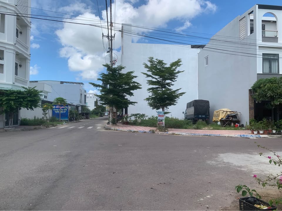 Đất nền góc đẹp tại Khu đô thị Bắc Hà Thanh, Bình Định - Giá chỉ 3.15 tỷ