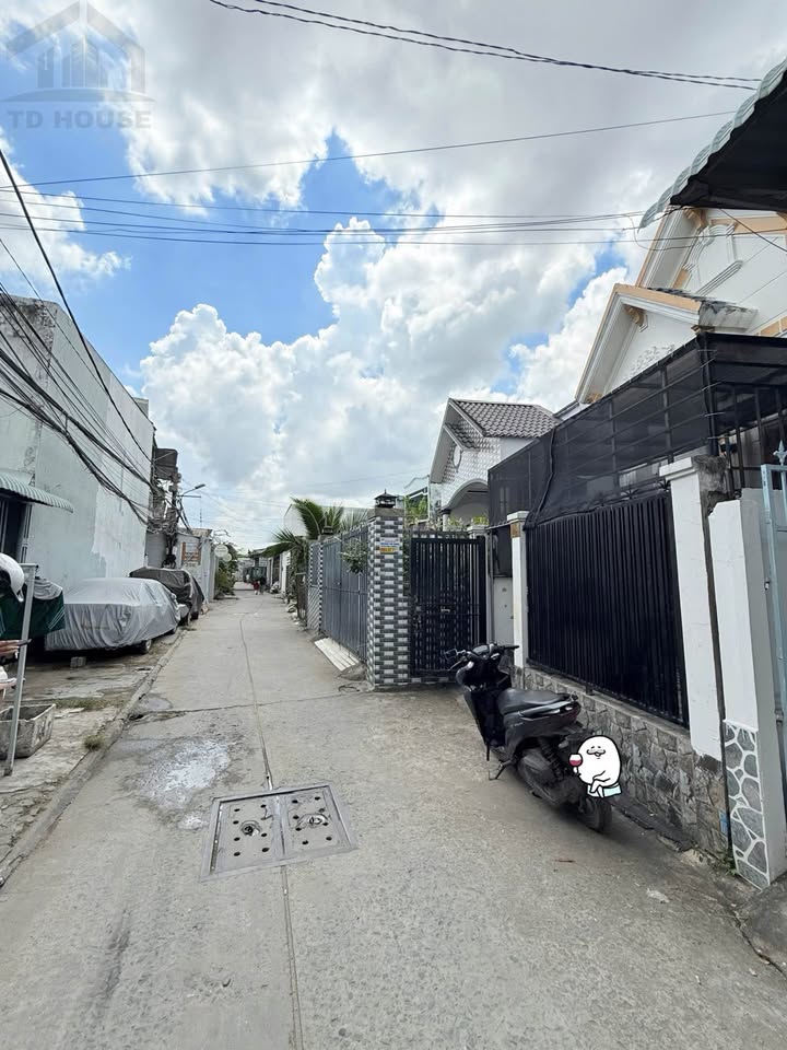 Nhà cho thuê hẻm 359 Nguyễn Văn Cừ 72m² giá 6.5 triệu - Kinh doanh nhỏ tiện lợi!