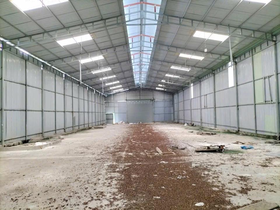 Cho thuê kho xưởng 500m² đường Hoàng Hữu Nam, Thủ Đức - Điện nước đầy đủ, giá tốt!