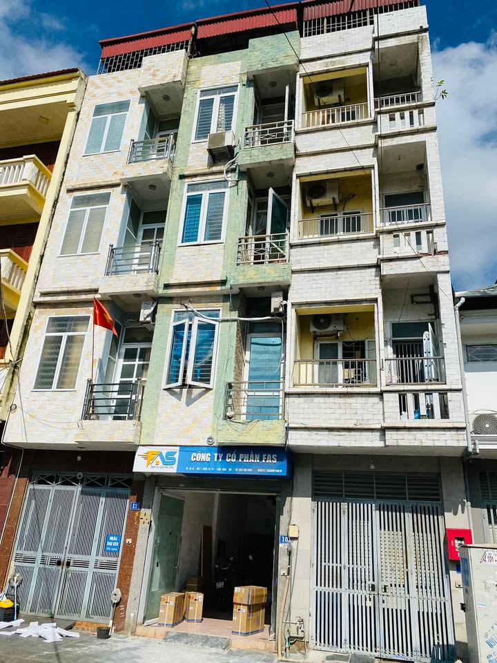 Căn hộ cho thuê tại Đặng Vũ Hỷ, 20m² giá 2 triệu - View thoáng, ở ngay!