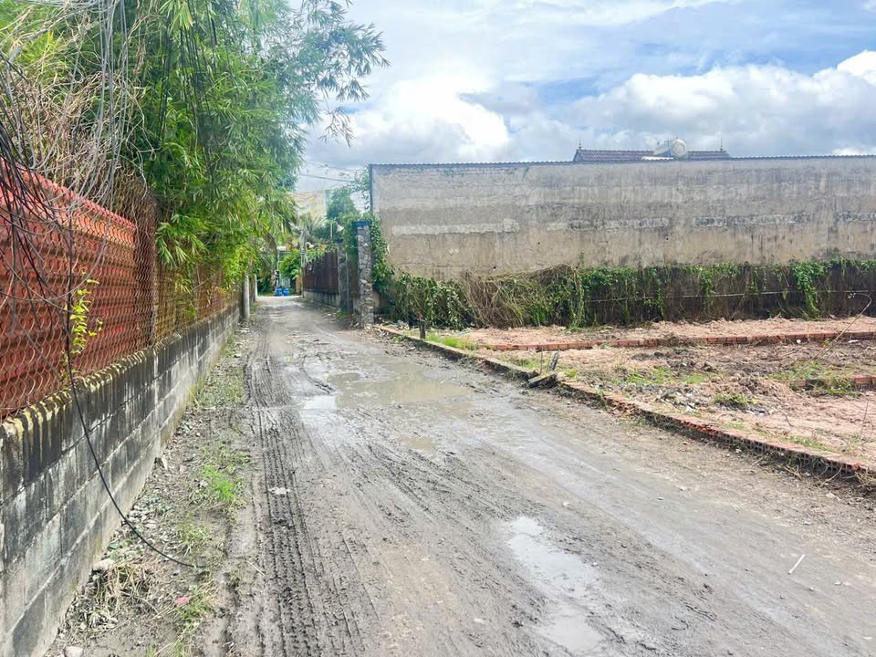 Đất thổ cư Trung Lập Hạ - Củ Chi 219.6m² giá chỉ 1 tỷ - Cơ hội đầu tư hiếm có!