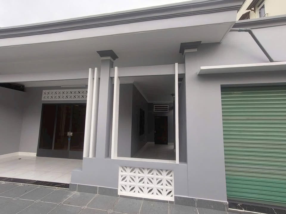 Nhà cấp 4 mặt tiền đường Nguyễn Duy Trinh, Thủ Đức, 253m² giá 16.5 tỷ - Cơ hội đầu tư hấp dẫn!