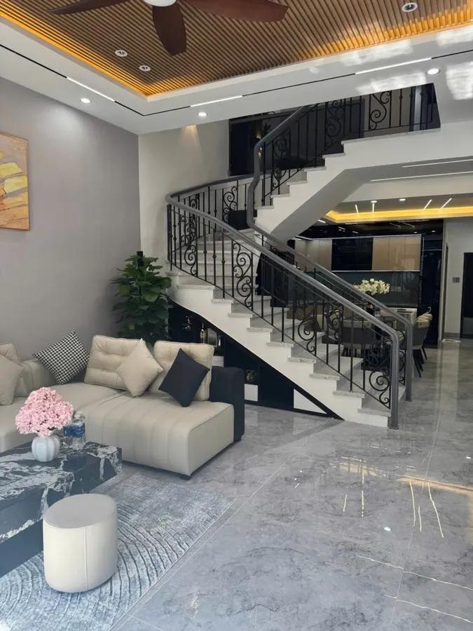 Nhà 3 Tầng Đẹp Trung Tâm Hải Châu - 85m² giá 8.8 tỷ - Thiết kế hiện đại, tiện nghi hoàn hảo!