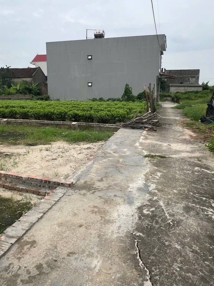 Đất nền Xóm Thượng, Đông Xuân, Sóc Sơn 95m² giá 2 tỷ - Sổ đỏ chính chủ