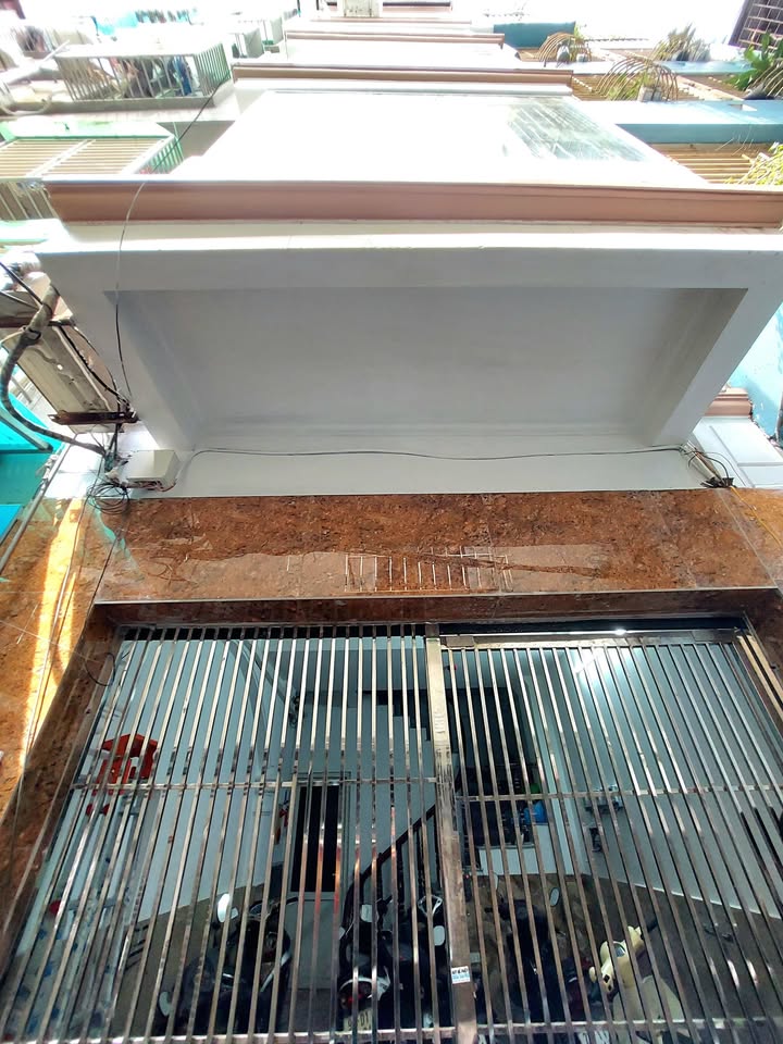 Nhà 6 tầng Hồ Tùng Mậu 40m² giá 10 tỷ - Đầu tư sinh lời ngay!