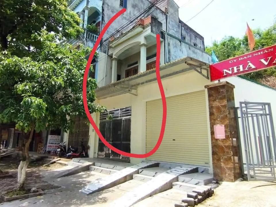 Nhà cho thuê 2 tầng Hòa Bình 90m² - Kinh doanh sầm uất, mặt tiền rộng!