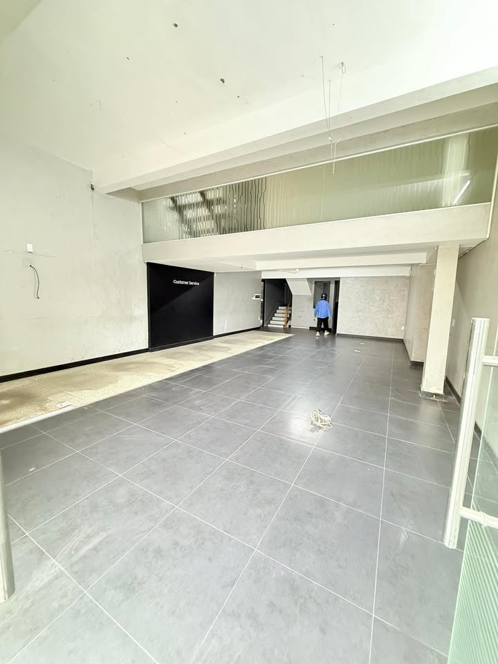 Cho thuê nguyên căn mặt tiền đường Huỳnh Tấn Phát, Q7 - Diện tích 162m², giá chỉ 45 triệu/tháng!