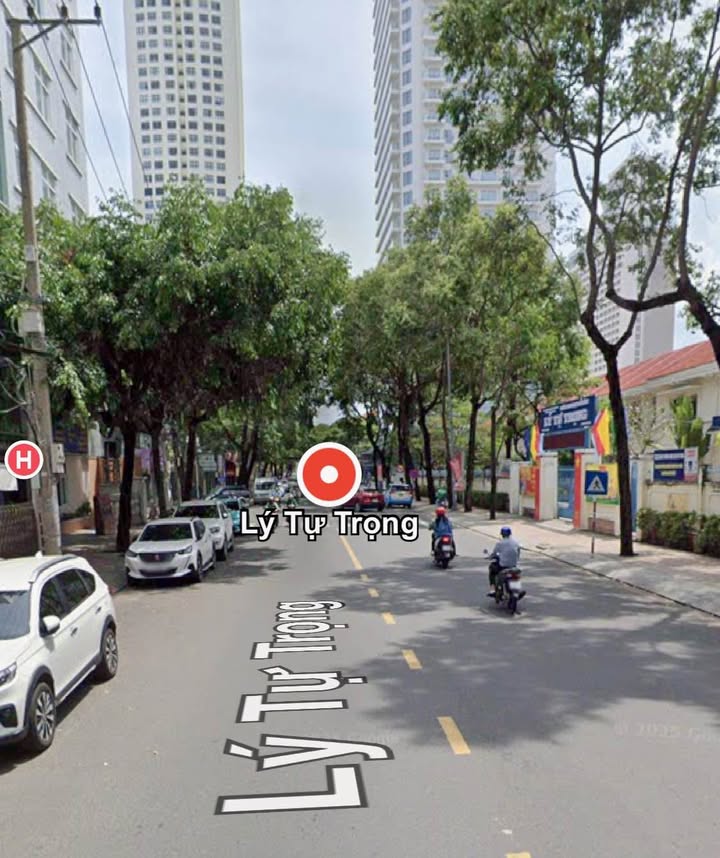 Cho thuê FrontHouse Nha Trang 152m² giá 60 triệu - Vị trí sầm uất kinh doanh