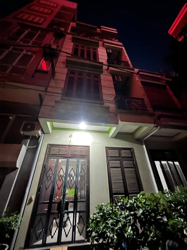 Nhà phố Bùi Huy Bích 42m² giá 11 tỷ - Sẵn sàng ở ngay!