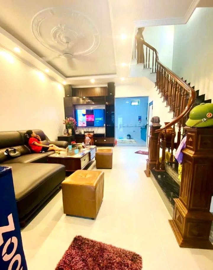 Nhà Đình Thôn, Mỹ Đình 63m² giá 12 tỷ - Chính chủ bán gấp!