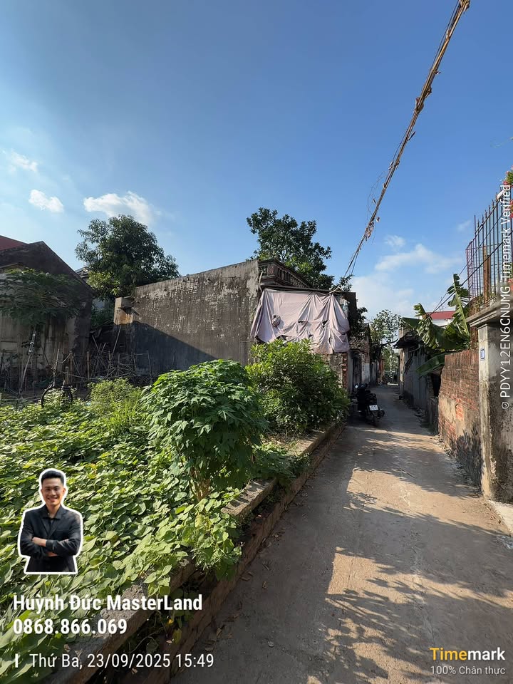 Đất chính chủ Phụng Thượng 58m² giá 2 tỷ - Ngõ thông thoáng, gần Quốc lộ 32!