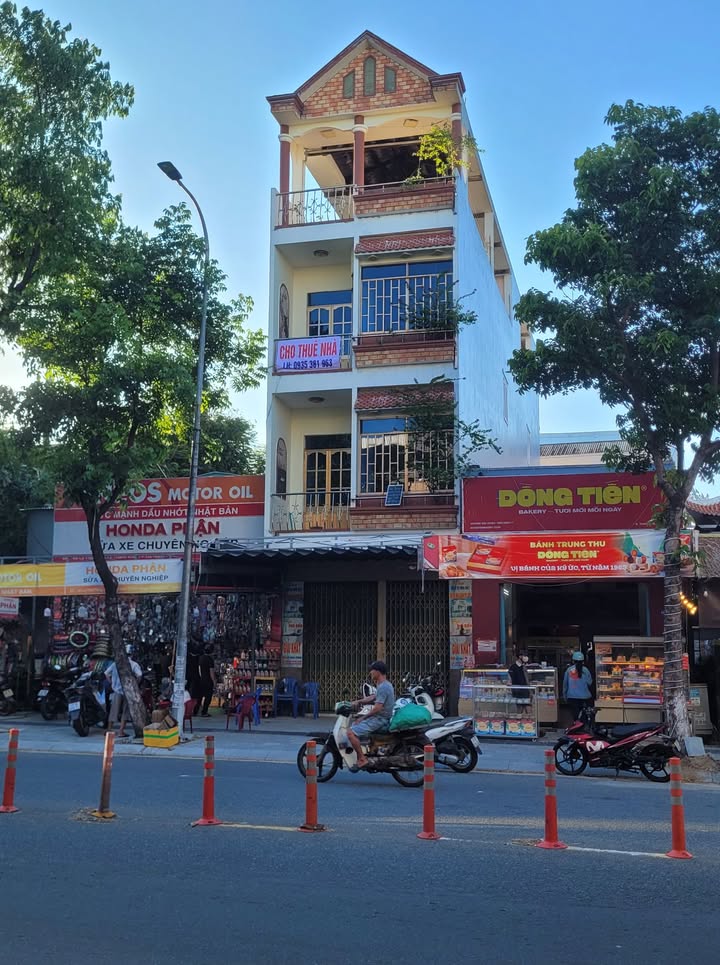Cho thuê Front House 66 Lý Thái Tông, Đà Nẵng - Vị trí đắc địa, thích hợp kinh doanh!