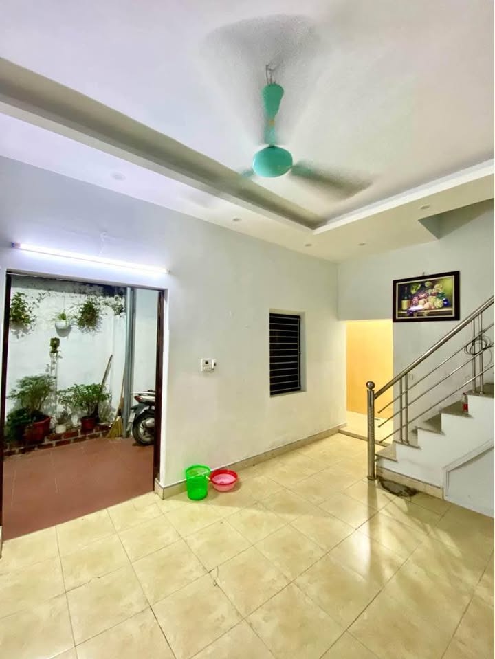 Nhà nhỏ xinh đường Quang Trung, Nam Định 33m² giá 1.05 tỷ - Sẵn sàng vào ở!