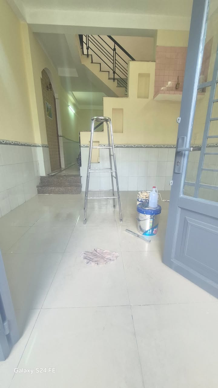 Nhà cho thuê hẻm Lê Văn Quới, Bình Tân 48m² giá 8 triệu - Tiện nghi đầy đủ!