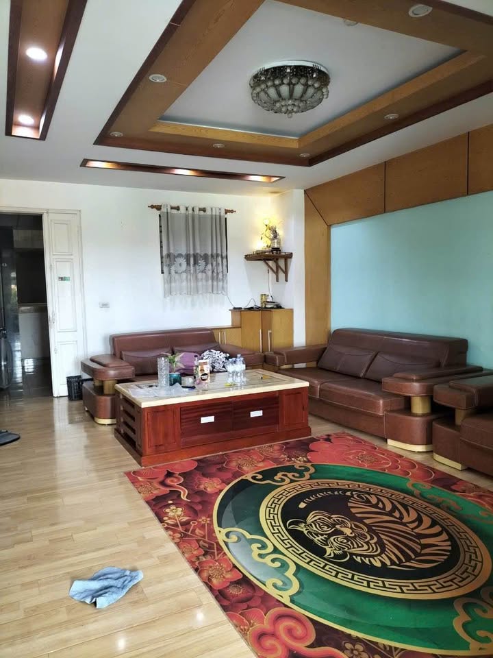 Chung cư Cẩm Phả 2 ngủ, 2 vệ sinh giá 5 triệu - Full nội thất, sẵn vào ở!