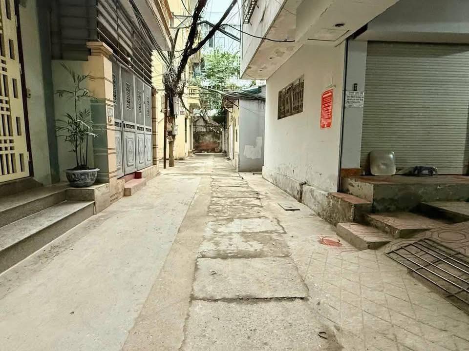 Nhà phố Võ Chí Công, Cầu Giấy 39m² giá 9 tỷ - Đầu tư sinh lời!