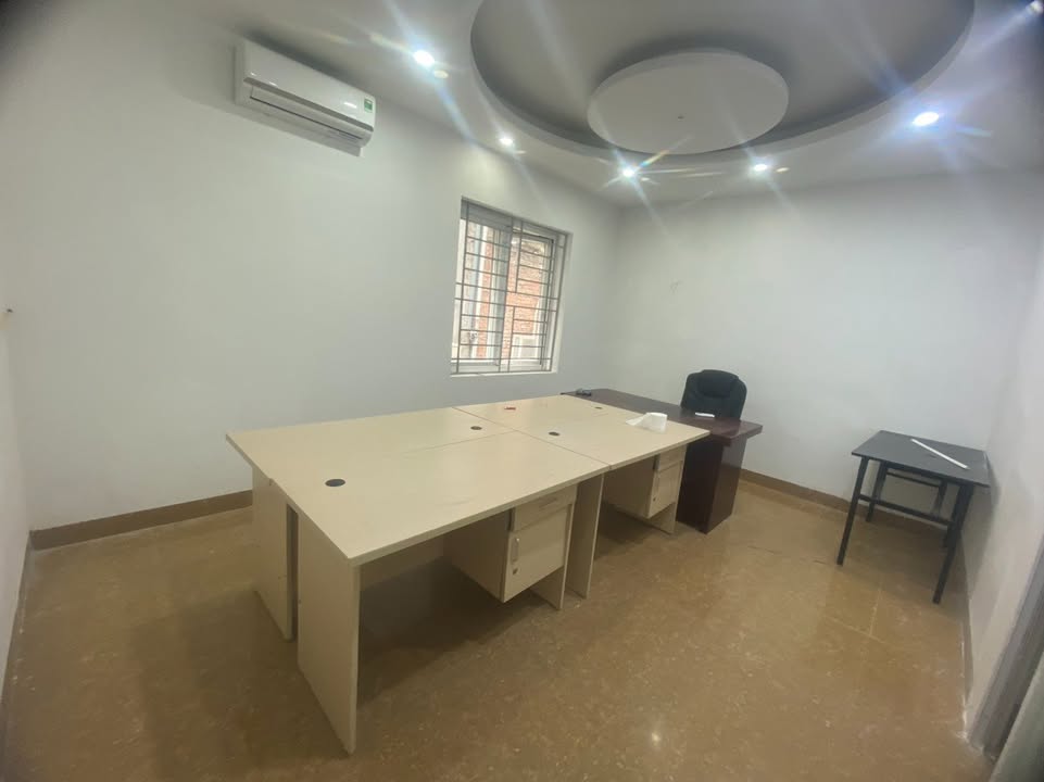 Cho thuê văn phòng 5-6 người tại Văn Khê, Hà Đông - Giá chỉ 3 triệu/tháng