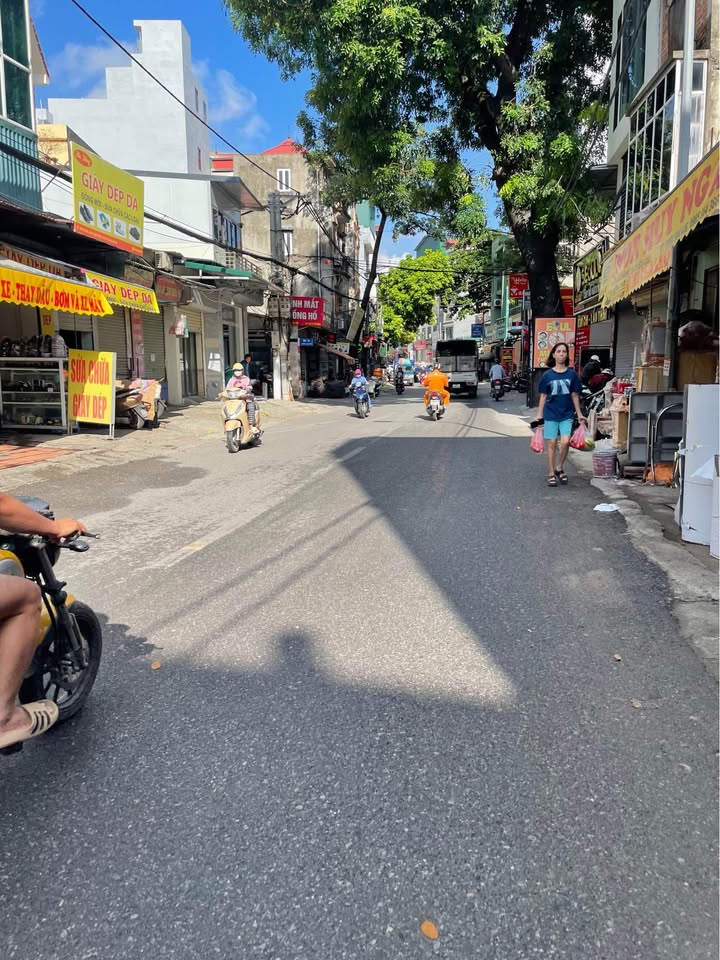 Cho thuê kho nhà C4 tại Tây Mỗ, Nam Từ Liêm - Giá chỉ 5 triệu/tháng!