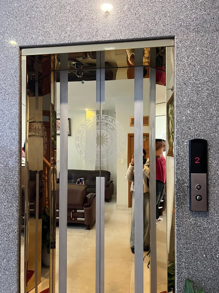 Khách sạn 17 phòng đường Bà Triệu, Đà Lạt 105m² - Kinh doanh ổn định!