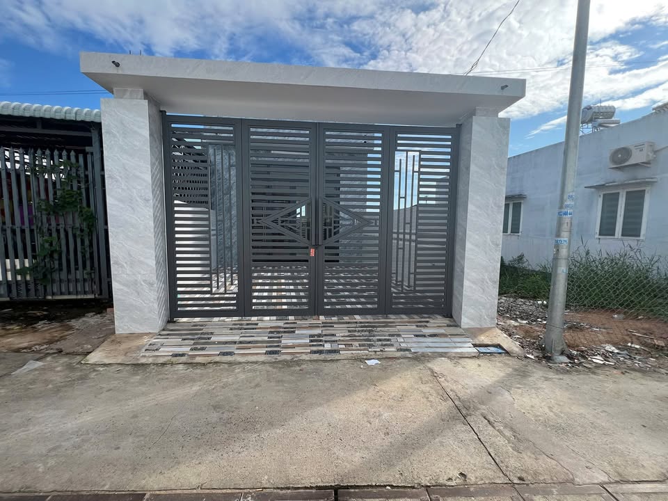 Nhà mới đẹp tại Tam An, Long Đất, 112m² giá chỉ 1.78 tỷ - Sẵn sàng vào ở!