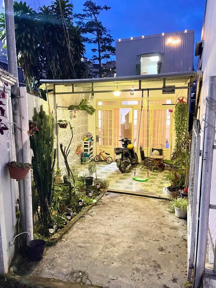 Nhà nguyên căn cho thuê đường Trần Hưng Đạo Đà Lạt 3PN giá chỉ 7 triệu