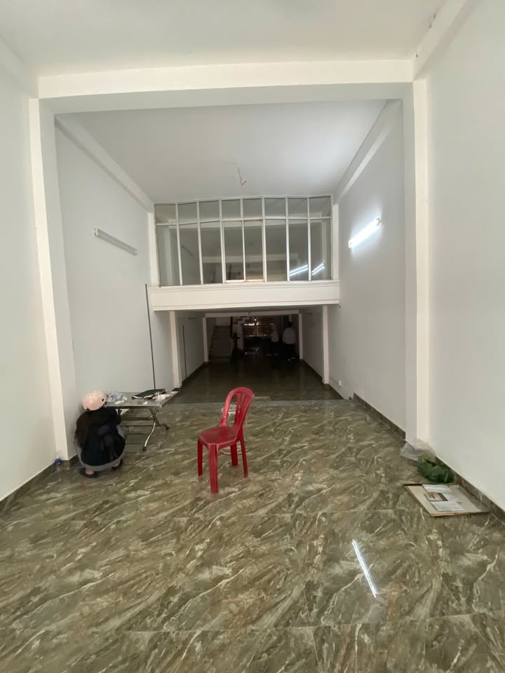 Nhà cho thuê mặt tiền đường 3/2, P14, Q10 - Diện tích 92m², Giá thỏa thuận!