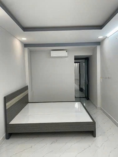 Nhà nguyên căn Lạc Long Quân, Q.11 - 51m² giá 13 triệu - Vào ở ngay!