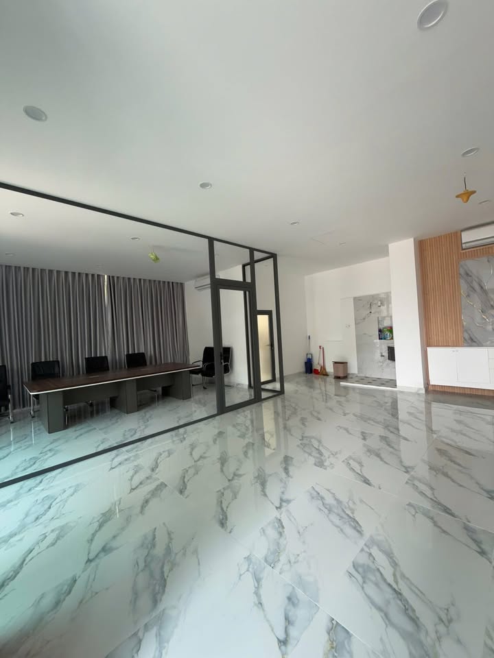 Shophouse Minh Thành Q.7 132m² giá 5.6 tỷ - Đầu tư sinh lời ổn định!