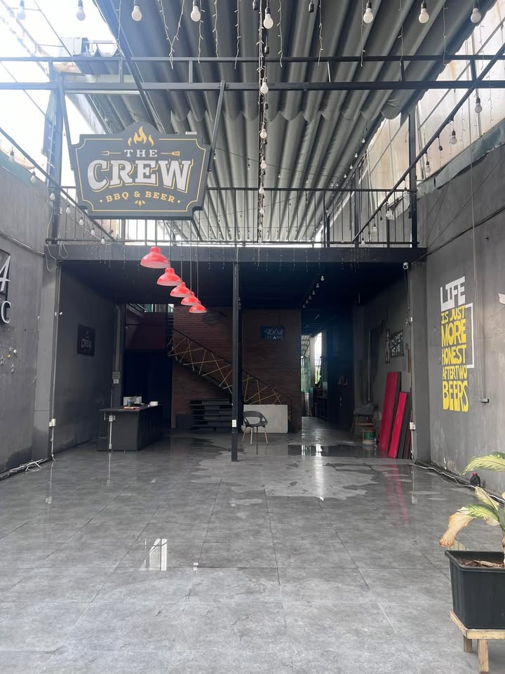 Mặt bằng kinh doanh cho thuê đường Lê Văn Việt Quận 9 200m² - Vị trí sầm uất, kinh doanh thuận lợi!