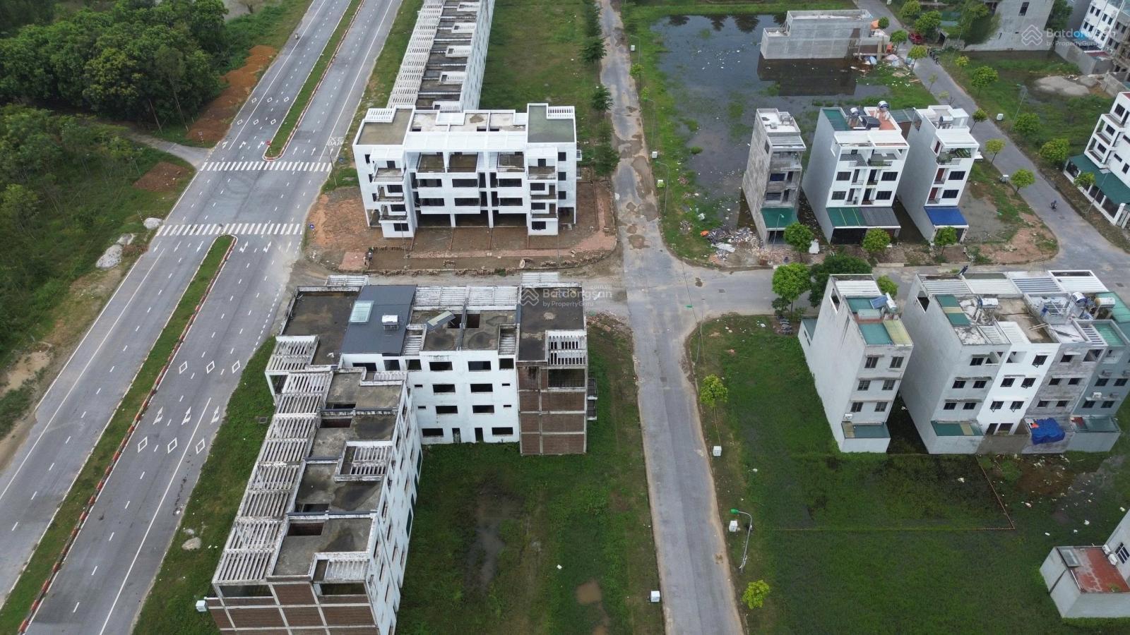 Nhà xây thô mặt đường 36m KĐT Xuân Hòa 120m² giá 4.7 tỷ - Cơ hội đầu tư hấp dẫn!