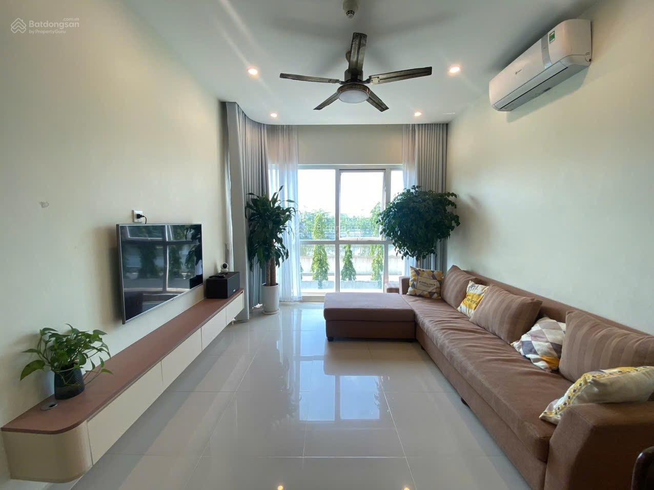 Chung cư Canal Park Garden Long Biên 86m² giá 4.9 tỷ - Nhà mới, nội thất cao cấp, sẵn sàng vào ở!