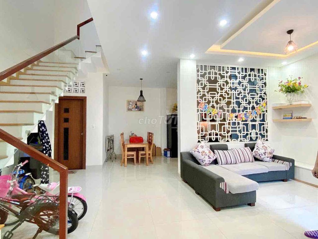 Bán nhà 3 tầng 2 mặt tiền Nguyễn Đôn Tiết 89m² giá 10.8 tỷ - Khu dân trí cao, an ninh tốt!