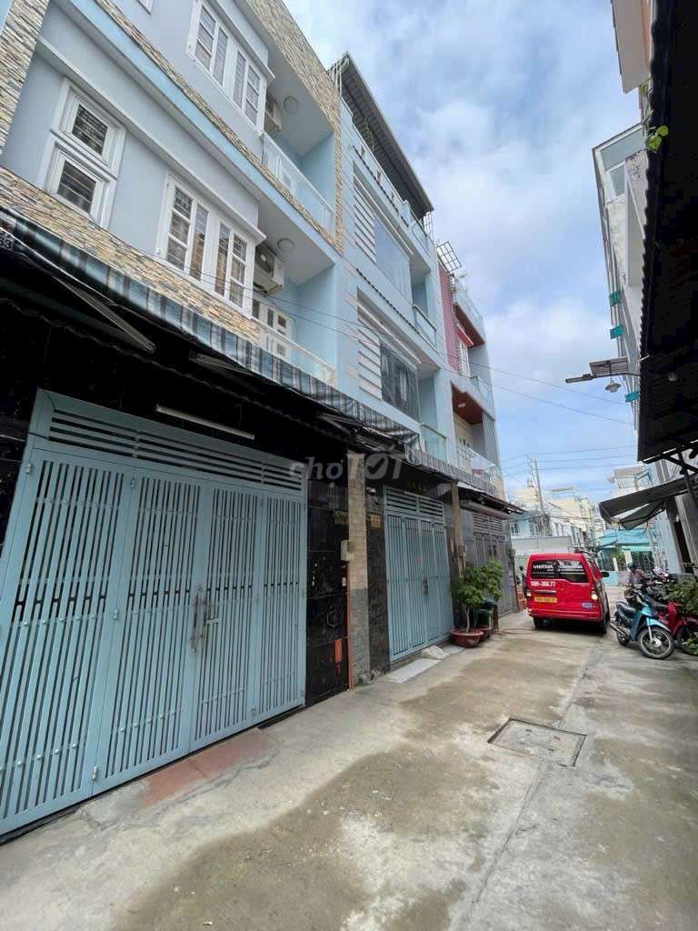 Nhà phố Quận 6 51m² giá 6.7 tỷ - Ô tô vào tận nhà, khu dân trí cao!