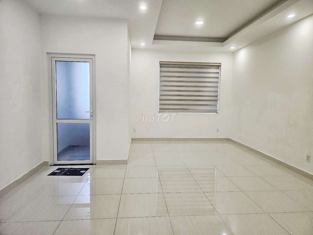 Căn hộ Lavita Charm 48m² giá 7.5 triệu - Nhà trống, có máy lạnh sẵn