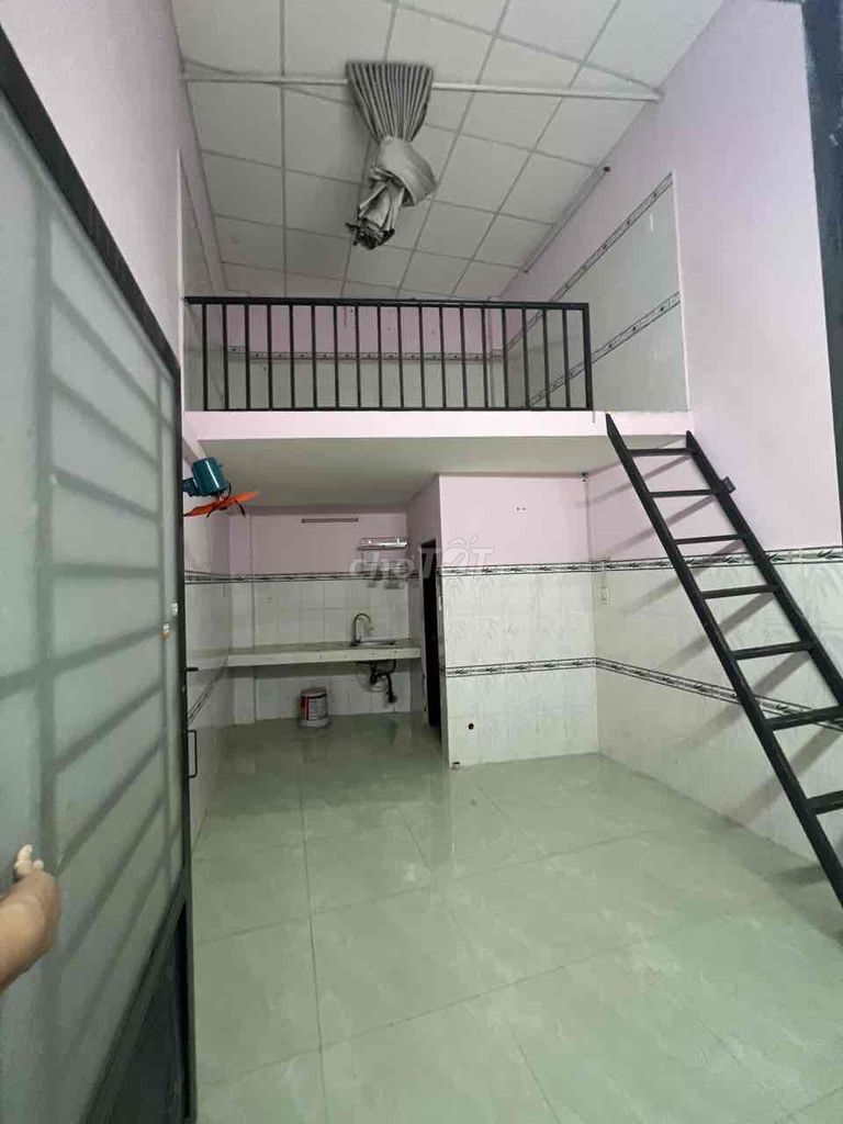 Phòng trọ cho thuê tại Thủ Đức 25m² - Giá chỉ 2.2 triệu, phù hợp ở lâu dài!