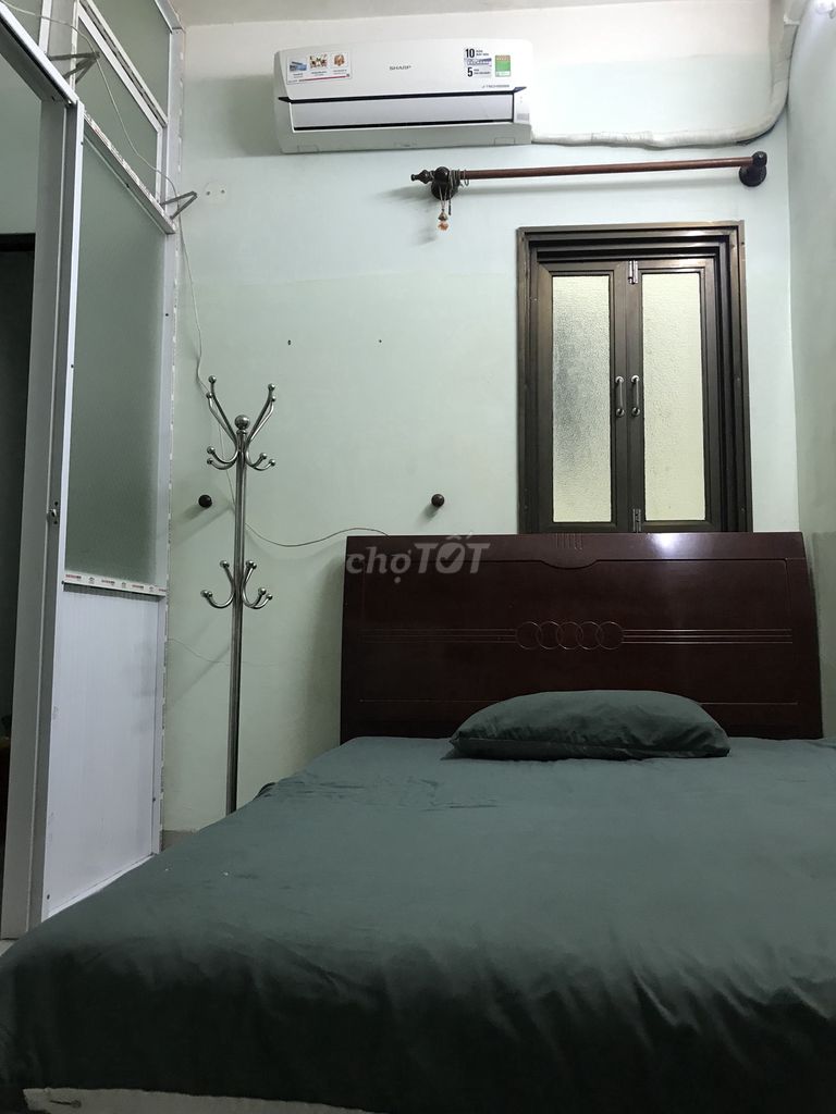 Phòng cho thuê Cống Quỳnh 12m² giá 2.8 triệu - Vị trí trung tâm, gần các trường đại học!