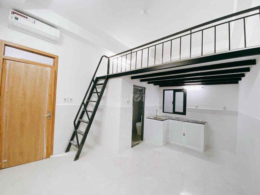 Share phòng nữ đường Nguyễn Gia Trí 30m² giá 5.5 triệu - An ninh tốt, tiện nghi đầy đủ!