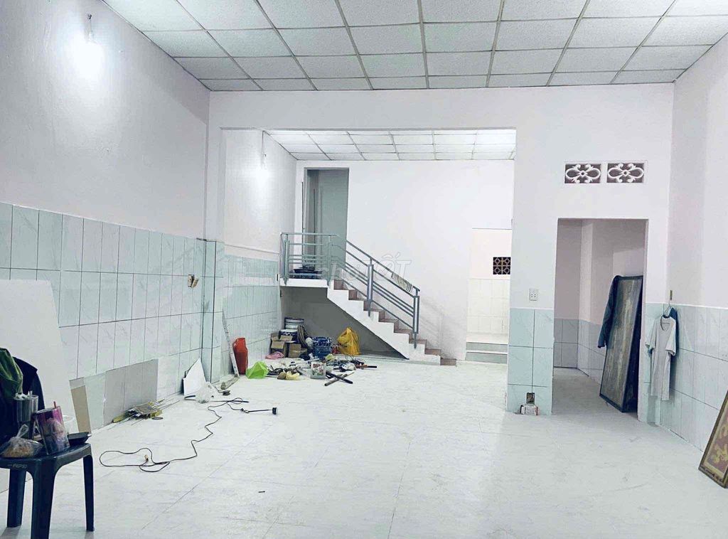 Nhà nguyên căn 2 tầng Hiệp Bình 100m² giá 12 triệu - Thích hợp gia đình và kinh doanh!