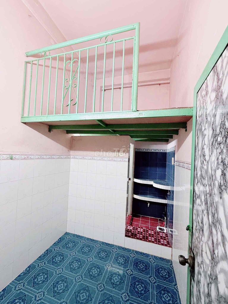 Phòng trọ Quận 6, giá chỉ 1.8 triệu - Gần Mega Market, giờ giấc tự do!