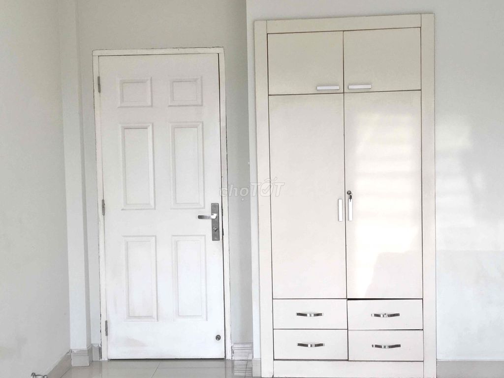 Phòng trọ hẻm biệt thự Bình Quới 20m² giá 3.4 triệu - Không gian sống tiện nghi, an ninh!