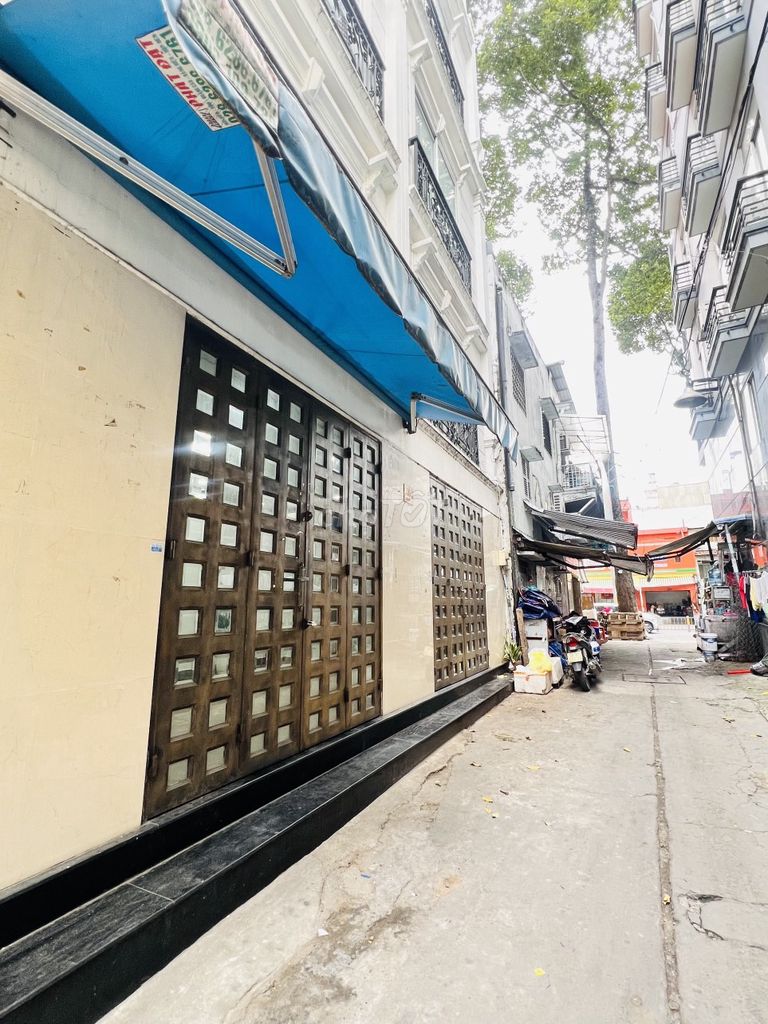 Nhà cho thuê đường Lê Hồng Phong, Quận 10, 40m² - Phù hợp cho văn phòng và spa!