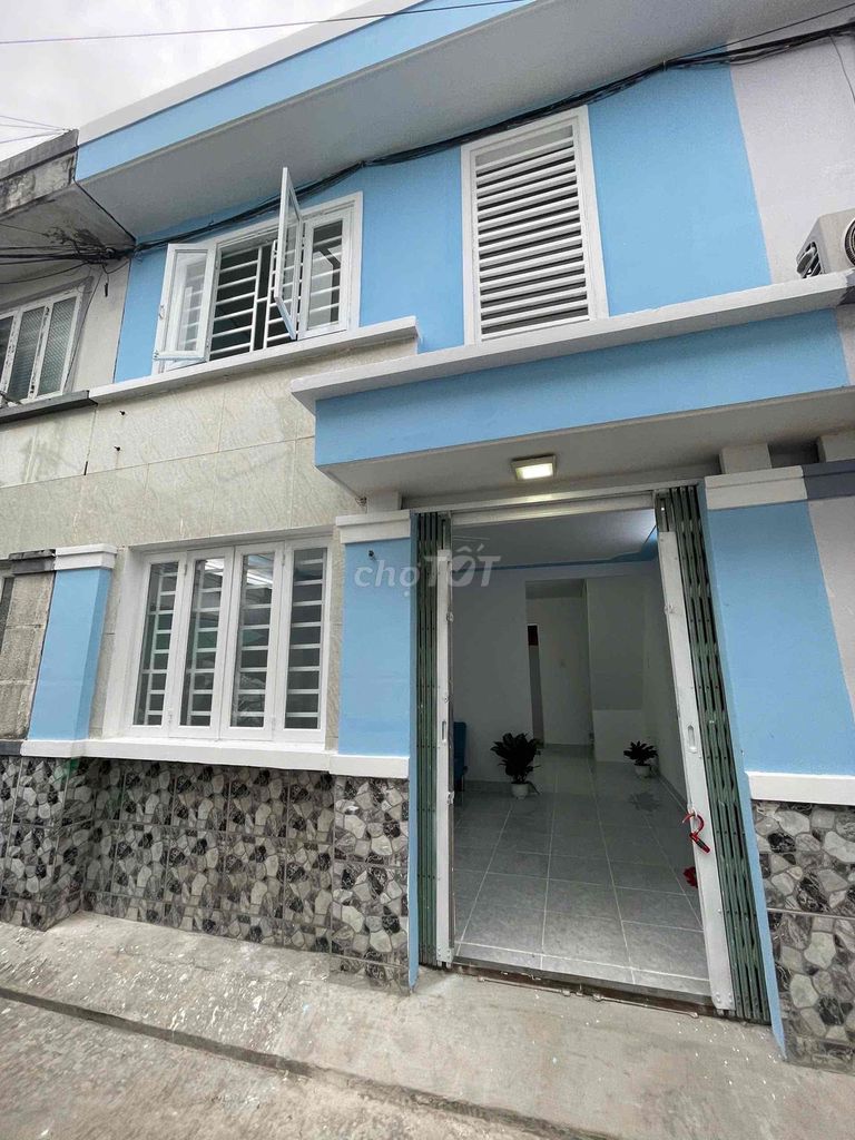 Nhà Hóc Môn 31,5m² giá 275 triệu - Cần bán gấp, thương lượng tốt!