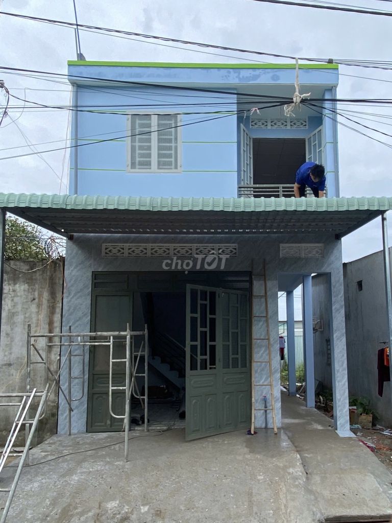 Nhà mặt tiền 125m2 đường 25A4 Đức Hòa Hạ Long An - Đang cho thuê 11 triệu/tháng!