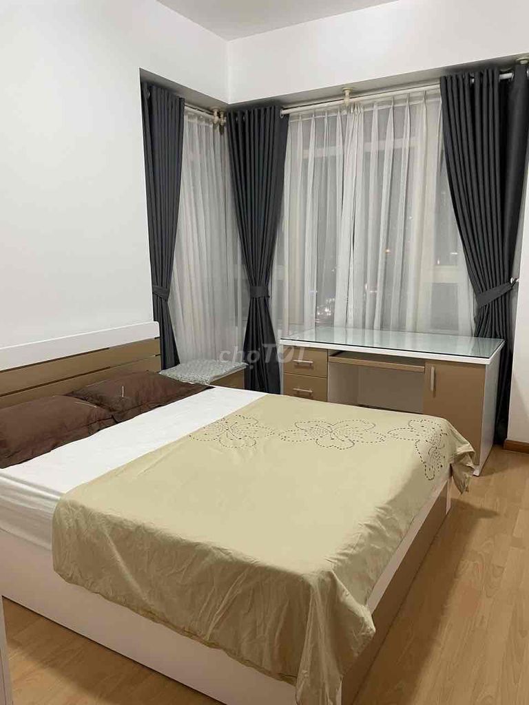 Căn hộ 3PN SG Pearl - Tầng 10 - View Landmark 81 chỉ 32 triệu