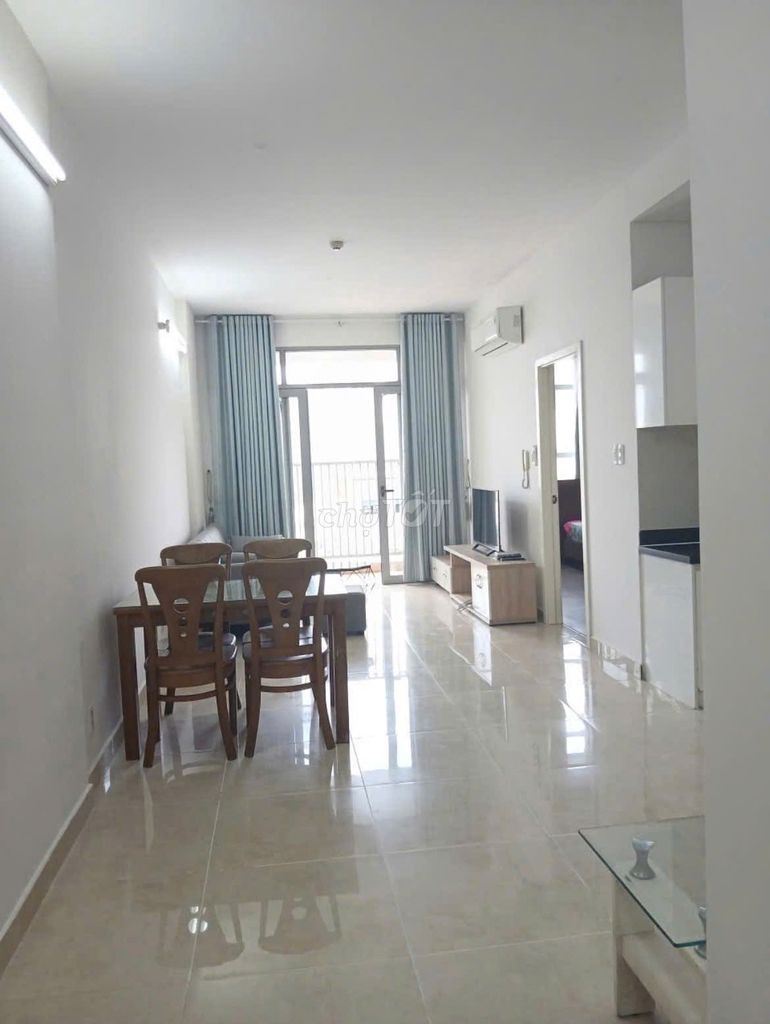 Chung cư Mỹ Phước Bình Thạnh 90m² giá 14 triệu - Căn góc thoáng mát, nội thất đầy đủ!