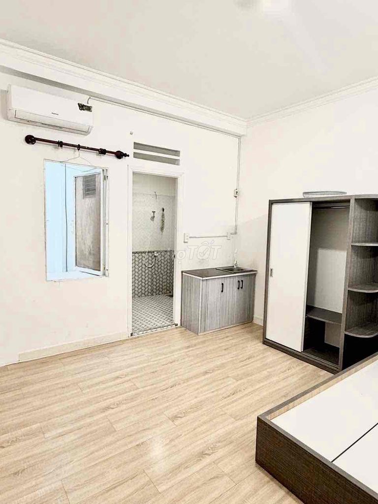 Phòng cho thuê Tân Phú 20m² giá 3.9 triệu - Sẵn sàng vào ở ngay!