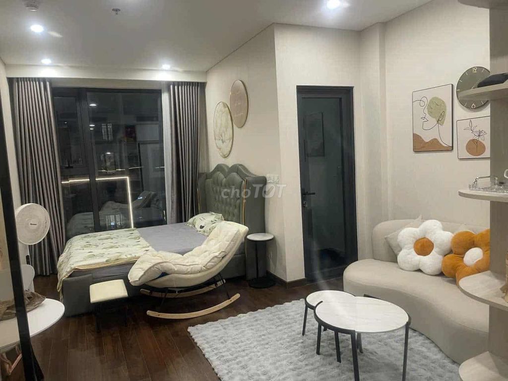 Cho thuê studio 30m² tại Masteri West Height - Tây Mỗ, Nam Từ Liêm chỉ 9 triệu - View hồ tuyệt đẹp!