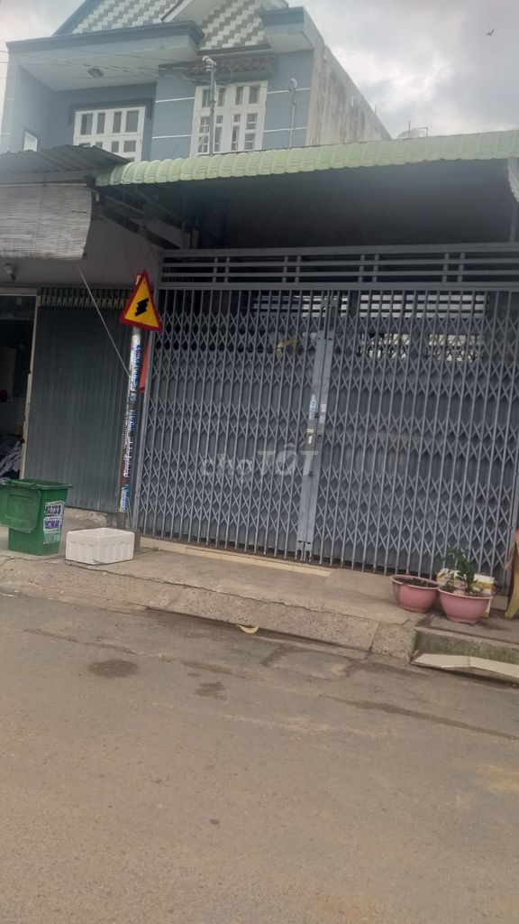 Bán nhà riêng Hóc Môn 60m² giá 4,9 tỷ - Không gian sống lý tưởng cho gia đình!