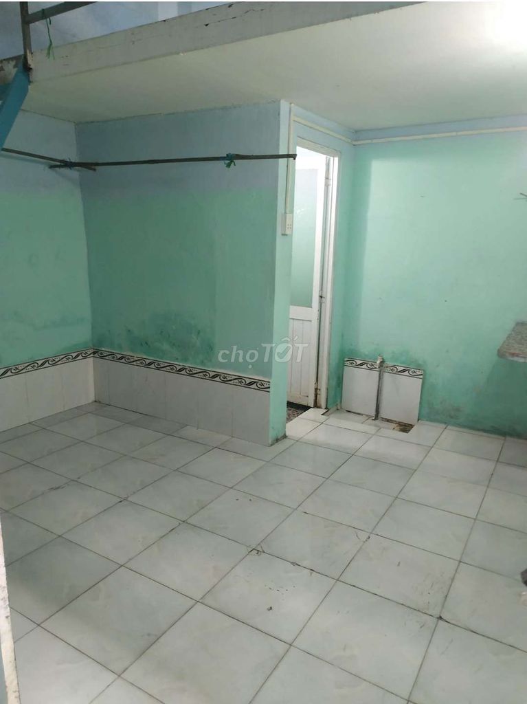 Phòng cho thuê giá rẻ 304 Nguyễn Văn Quỳ, Q7 - Không gian thoải mái, an ninh